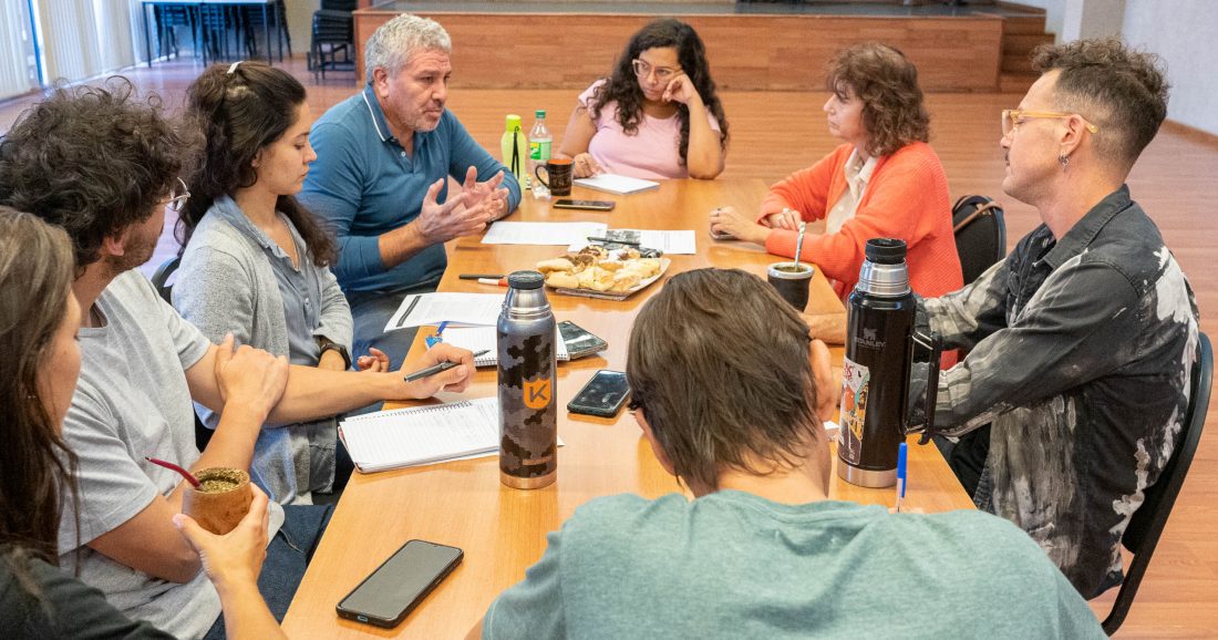 Entrevista-5-acompañamiento-trayectorias-oficio-estudiante-docente