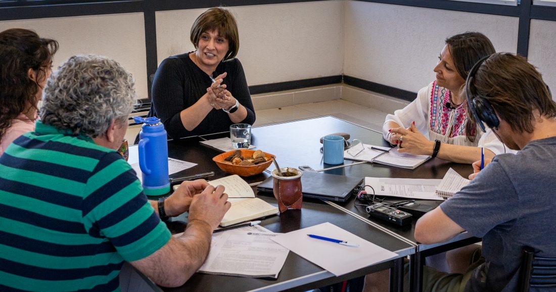 Trayectorias-escolares-transiciones-niveles-Entrevista-Analía-Stímolo-Cecilia -Cresta